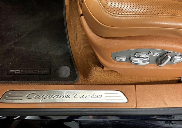 Porsche Cayenne cena 199000 przebieg: 111999, rok produkcji 2015 z Gozdnica małe 562